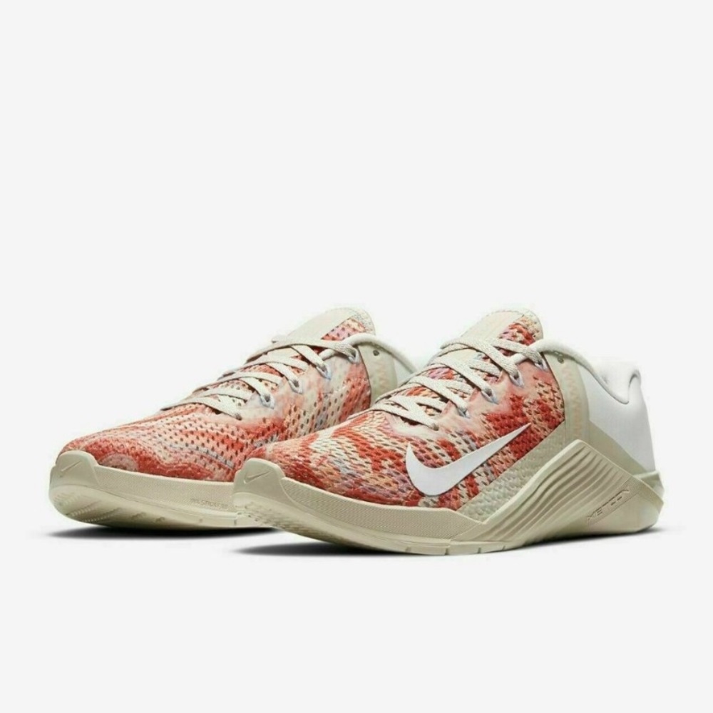 Nike Women's Metcon 6 Training Shoes Desert Sand Beige Pink